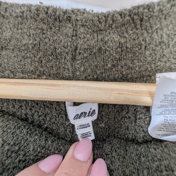 Aerie Green Knit Set - Picture 4 of 4